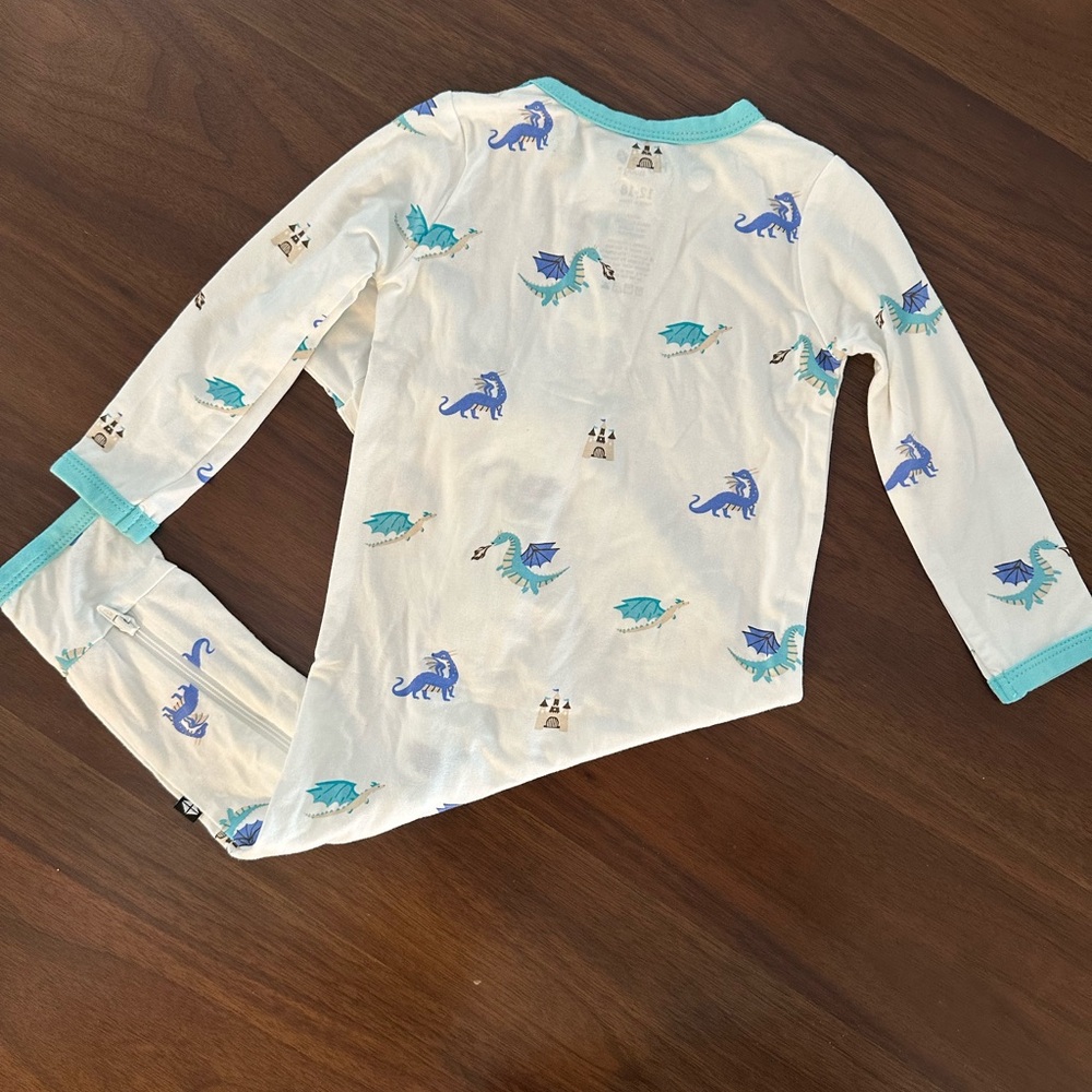 Kyte BABY Dragon zippy 12-18